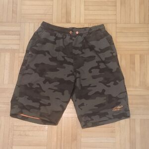 Eddie Bauer Green Camouflage Athletic Shorts